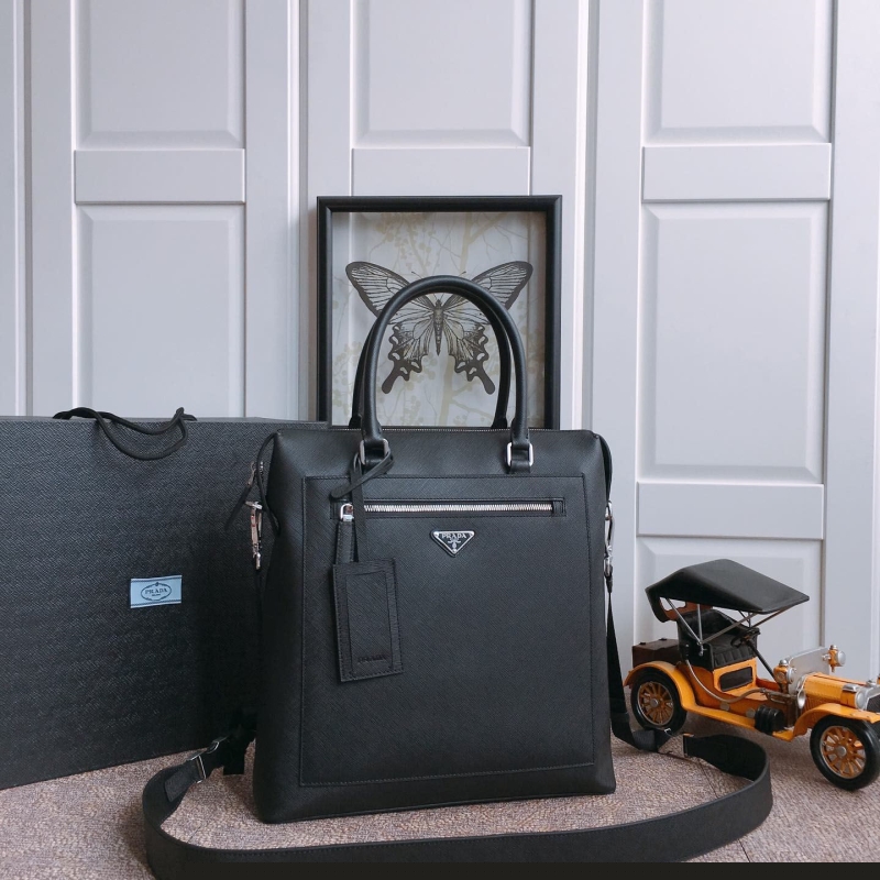 Pra*a briefcase